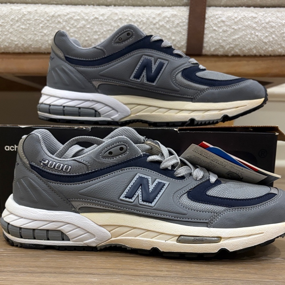 Classic 2013 New Balance 2000 Running Edition